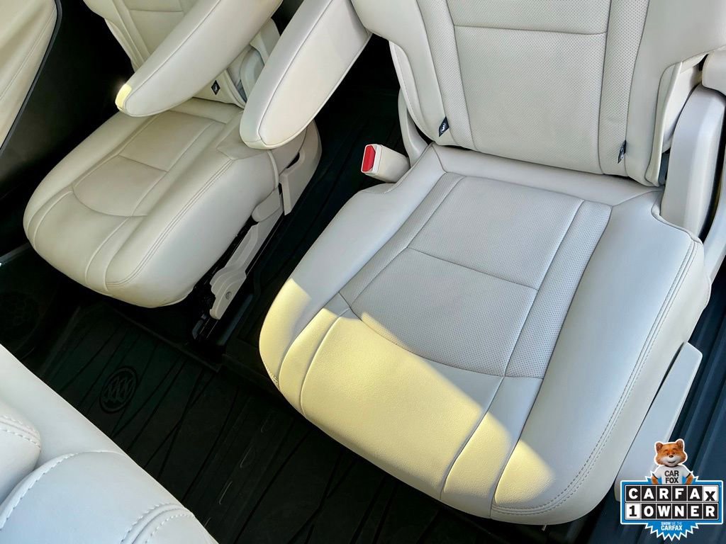 Used 2023 Buick Enclave Essence w/ Experience Buick Package image 30