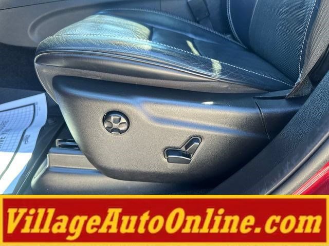 Used 2015 Jeep Grand Cherokee Overland w/ Advanced Technology Group AWD/4WD image 17