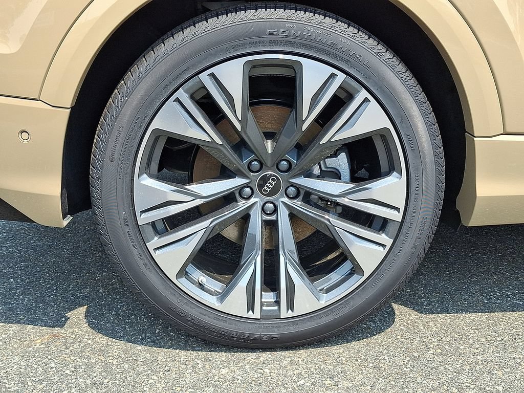 New 2026 Audi Q8 Premium Plus AWD/4WD image 5