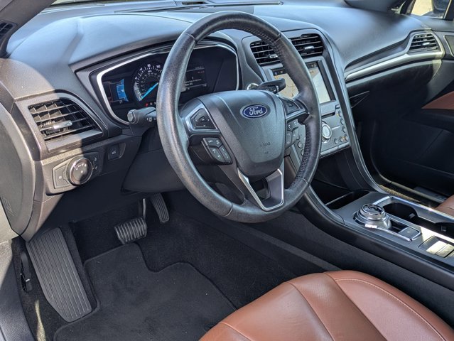 Used 2019 Ford Fusion Titanium FWD image 10
