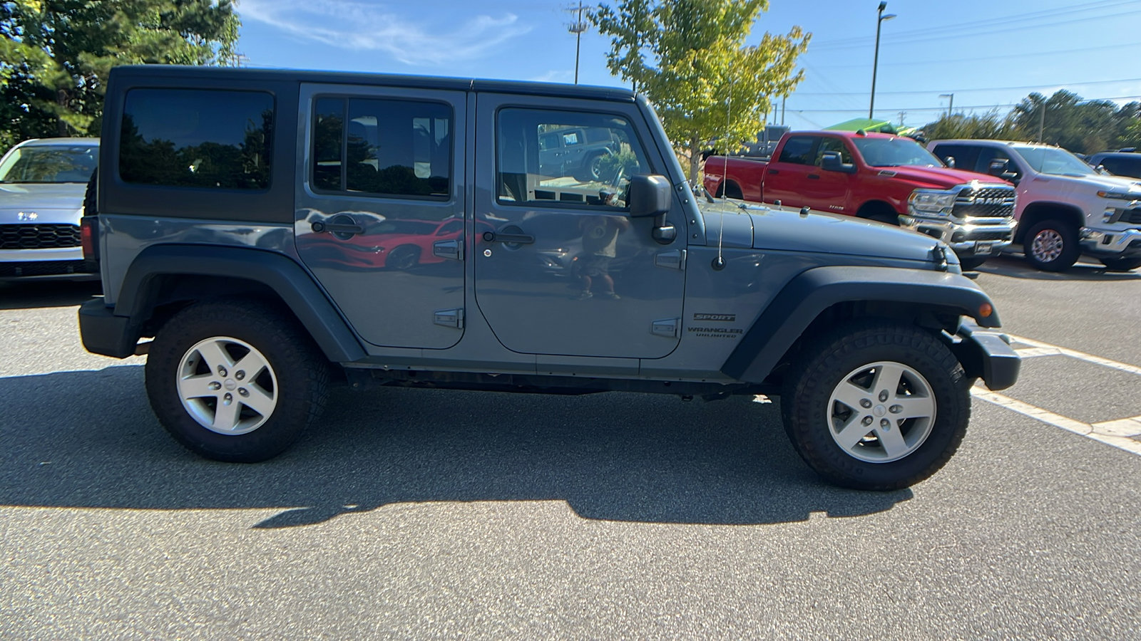 Used 2015 Jeep Wrangler Unlimited Sport w/ Quick Order Package 24S image 7
