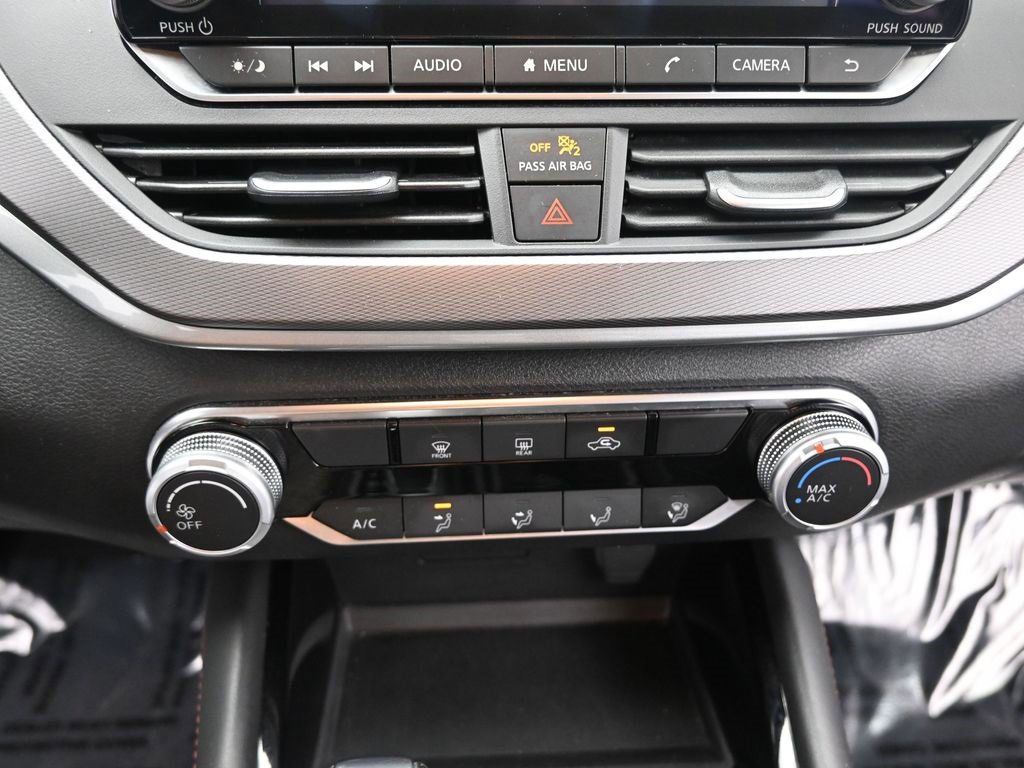 Used 2024 Nissan Altima 2.5 SR image 31