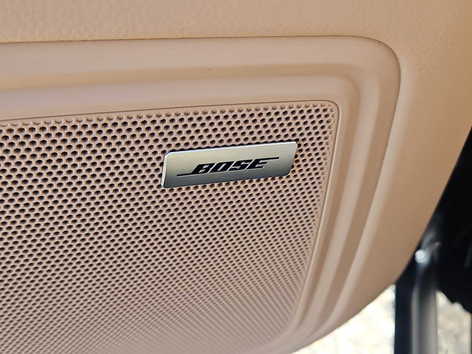 New 2026 Porsche Macan image 11