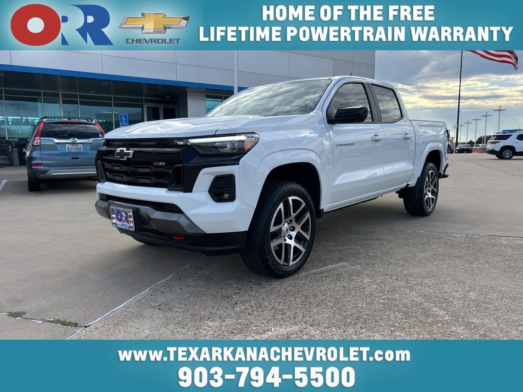 Used 2023 Chevrolet Colorado Z71 w/ Z71 Convenience Package 2