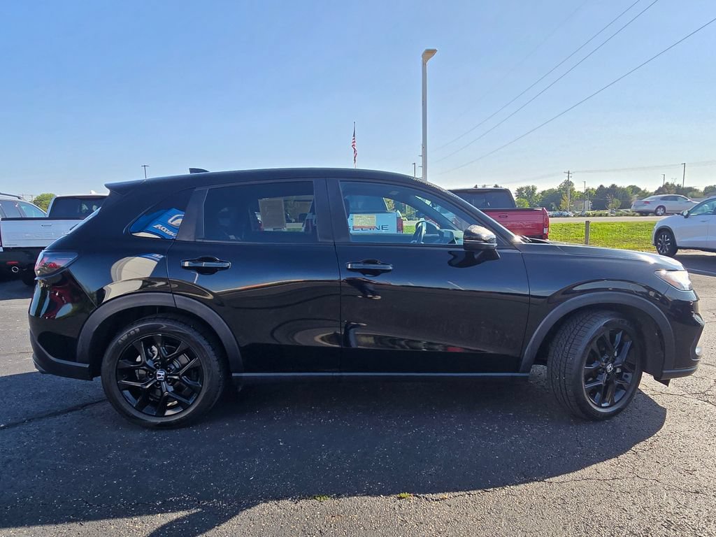 Used 2024 Honda HR-V Sport image 9