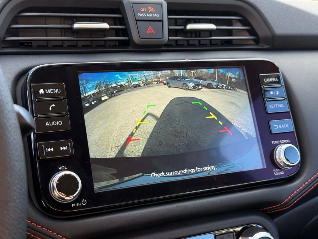 New 2025 Nissan Versa SR w/ Trunk Package image 10