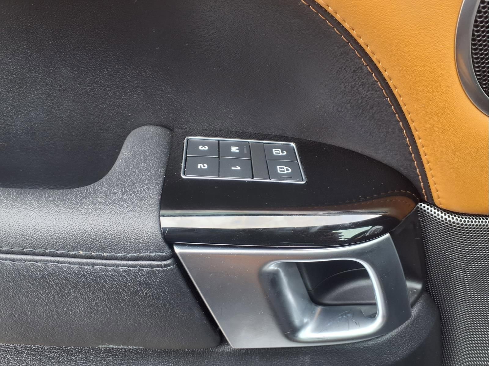 Used 2022 Land Rover Range Rover Sport HSE Dynamic image 17