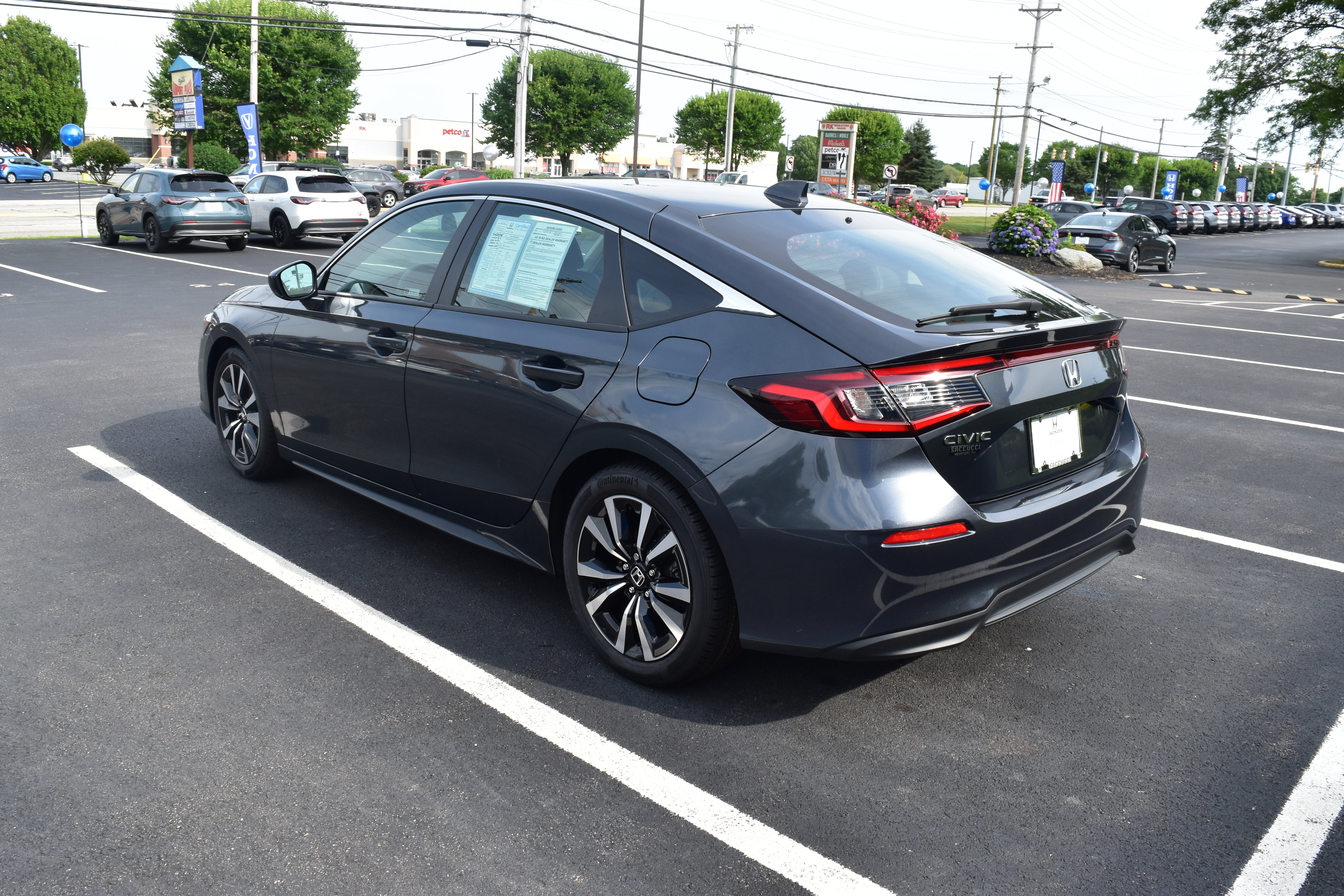 Certified 2024 Honda Civic EX-L image 4