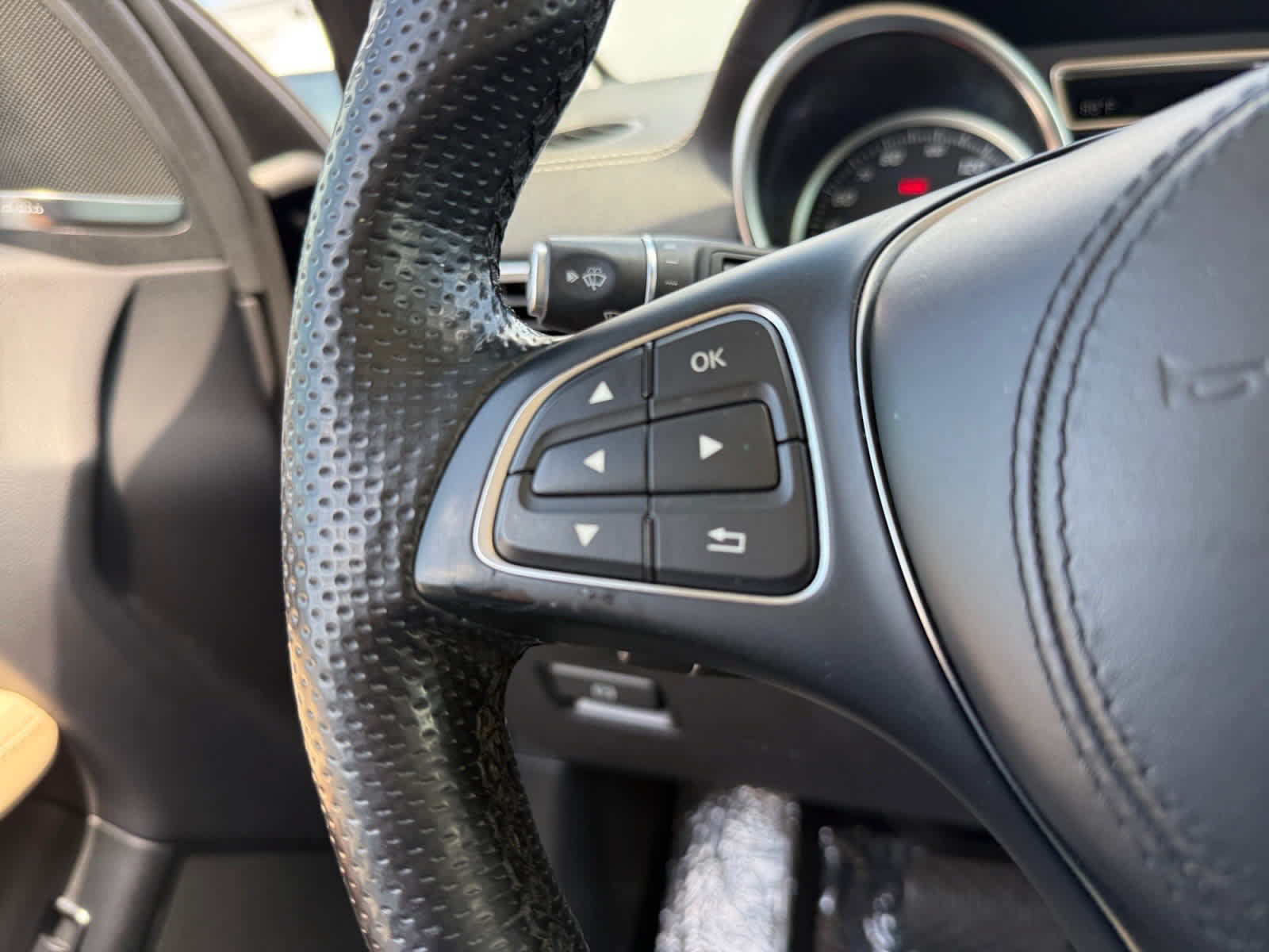 Used 2019 Mercedes-Benz GLS 450 4MATIC image 26