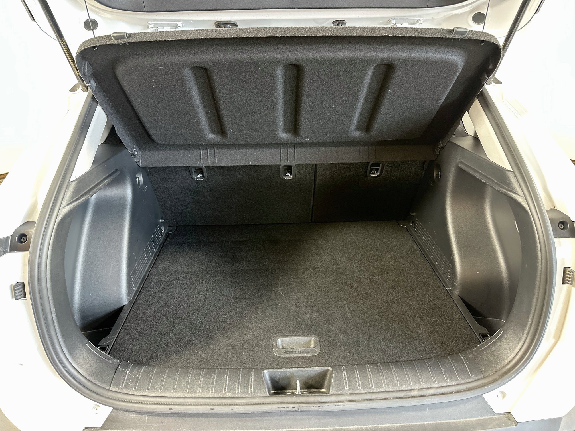Certified 2025 Hyundai Kona SEL AWD/4WD image 23