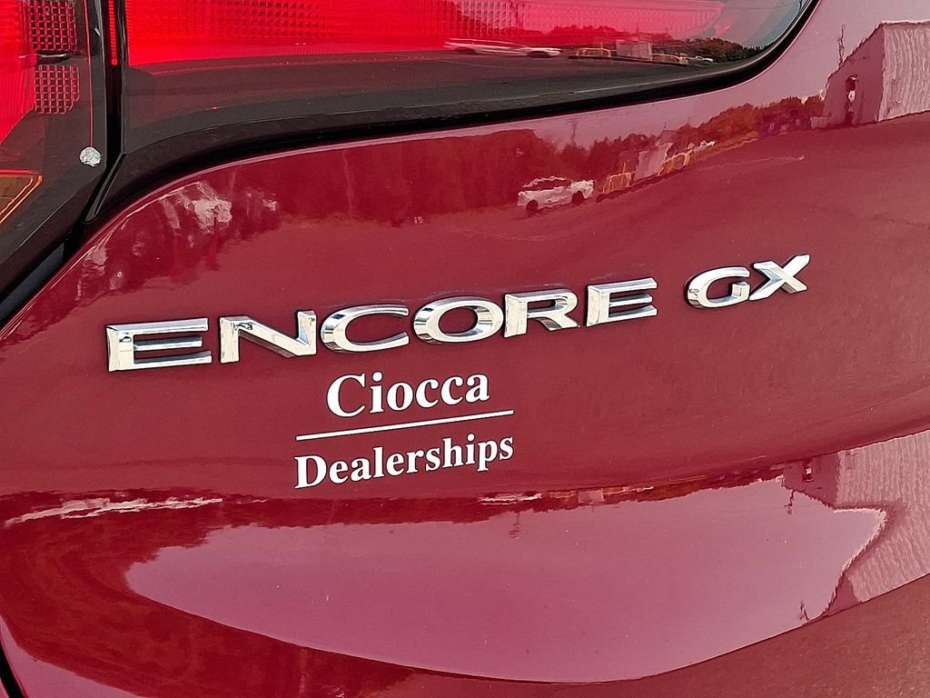 Used 2020 Buick Encore GX Preferred w/ Cold Weather Comfort Package FWD image 29