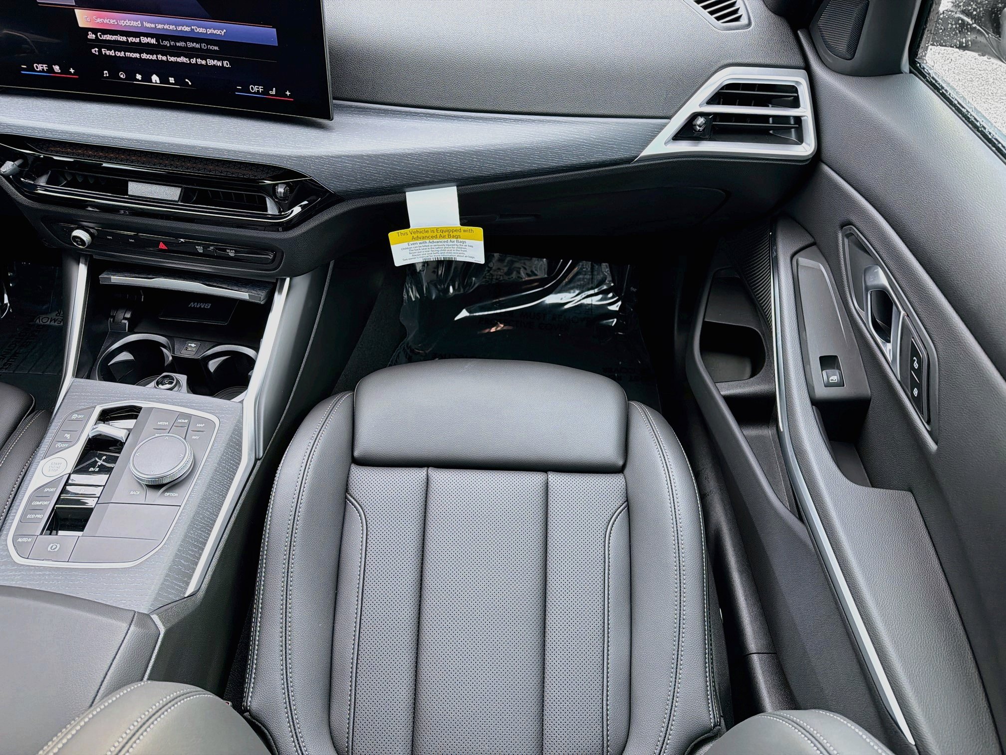 New 2026 BMW 330i Sedan w/ Convenience Package RWD image 18