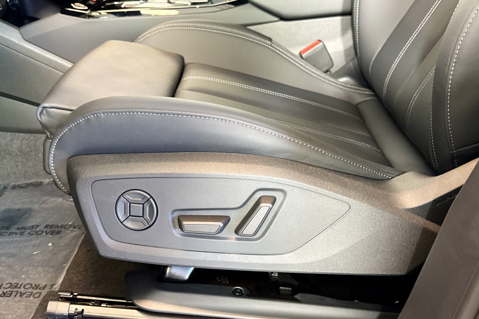 New 2027 Audi Q6 e-tron Premium Plus AWD/4WD image 16