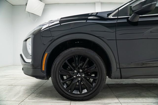 Used 2024 Mitsubishi Eclipse Cross LE image 29