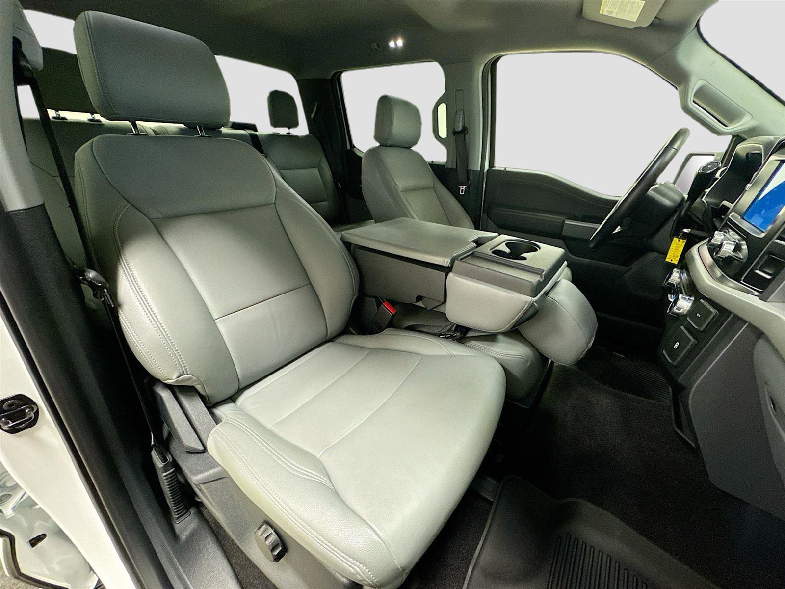 Used 2022 Ford F150 XLT w/ Equipment Group 301A Mid image 26