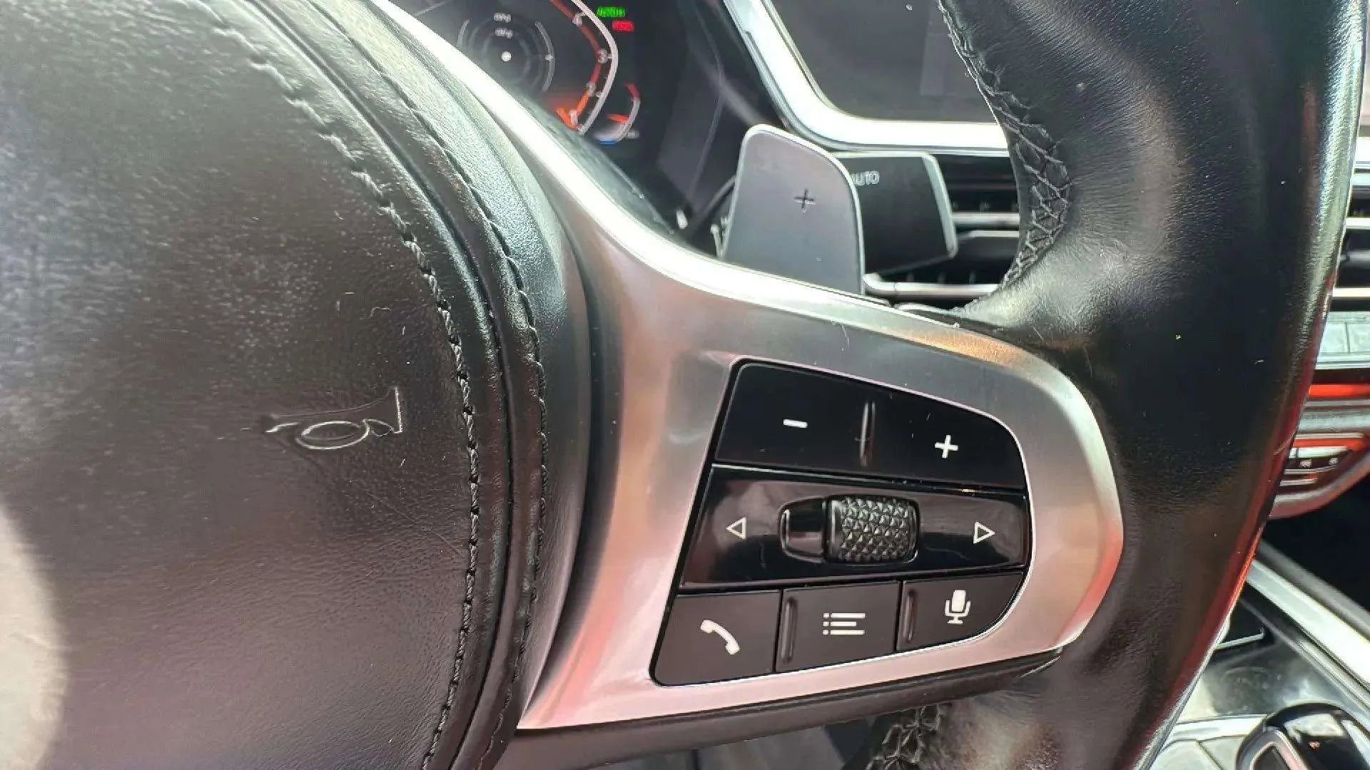 Used 2022 BMW Z4 sDrive30i w/ M Sport Package image 39