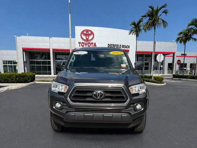 Used 2023 Toyota Tacoma SR5 w/ Technology Package RWD image 2