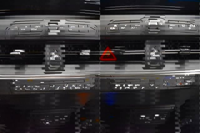 Used 2025 Kia K4 FWD image 27