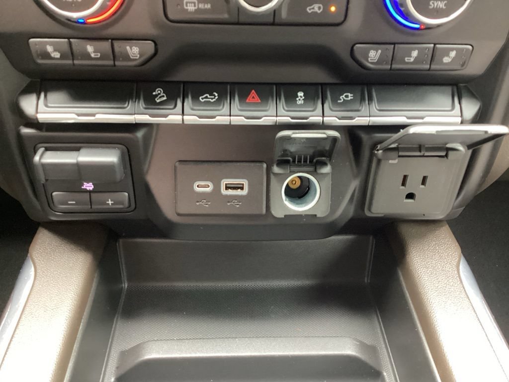 Used 2022 Chevrolet Silverado 2500 LTZ AWD/4WD image 67