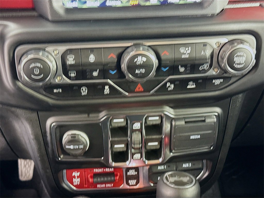 Used 2021 Jeep Wrangler Unlimited Rubicon image 16