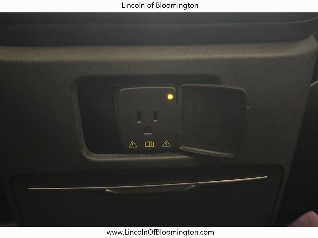 New 2025 Lincoln Navigator L Reserve w/ Jet Appearance Package image 59