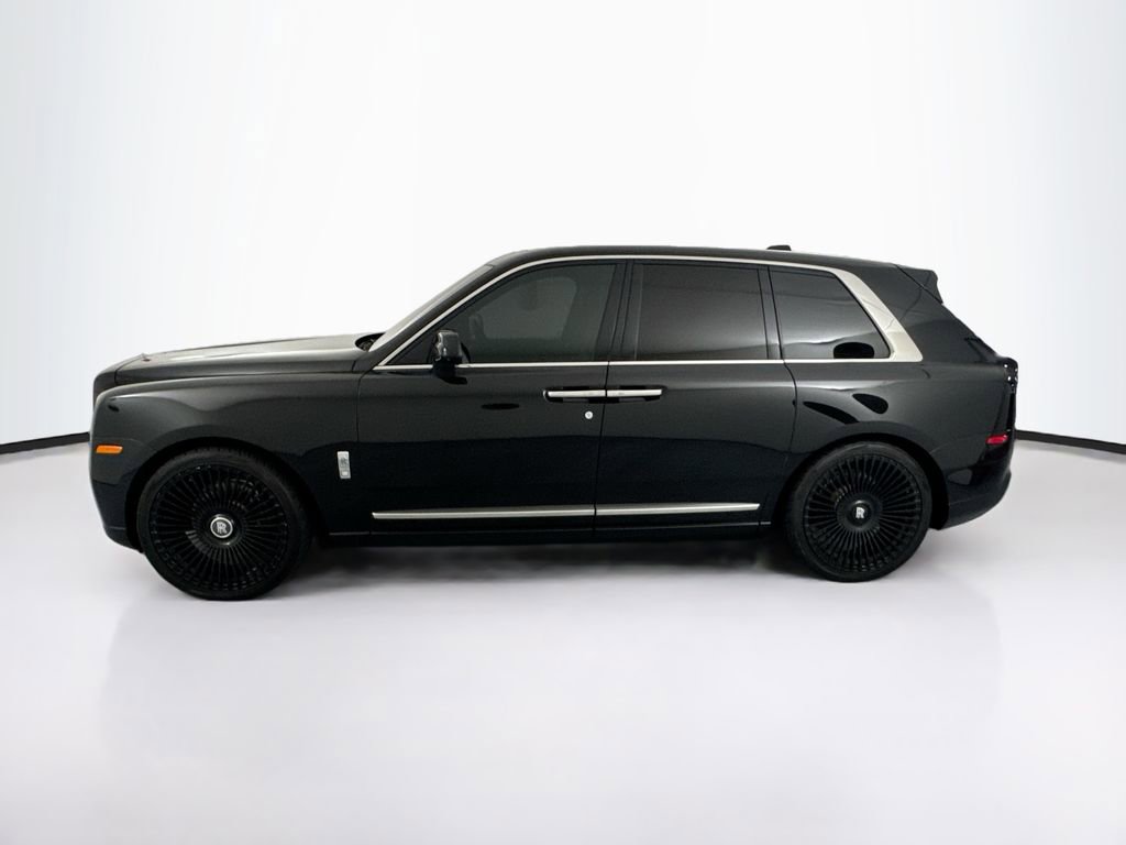 Used 2022 Rolls-Royce Cullinan AWD/4WD image 8