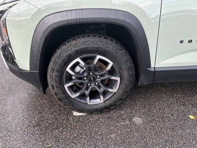 Used 2025 Chevrolet Equinox ACTIV w/ Safety and Technology Package image 10