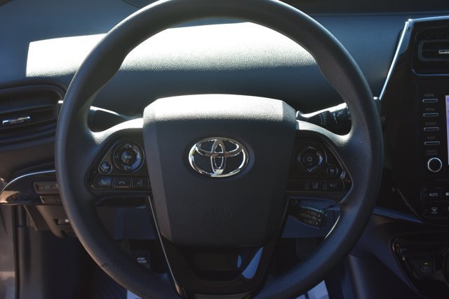 Used 2021 Toyota Prius LE FWD image 17