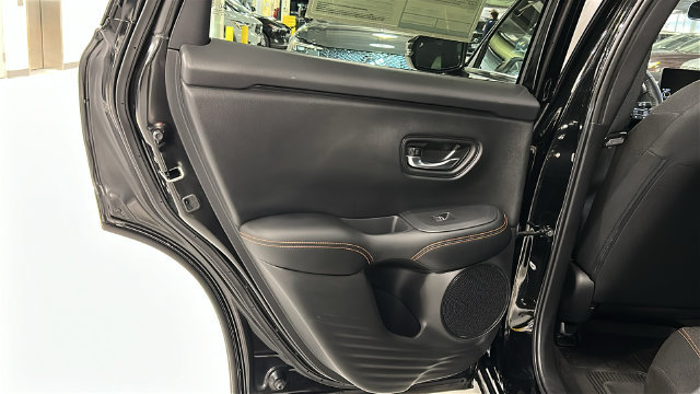 Used 2023 Honda HR-V Sport image 21