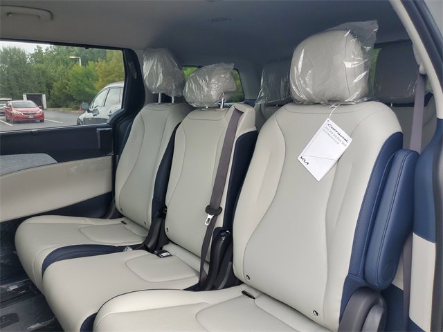 New 2026 Kia Carnival EX image 9