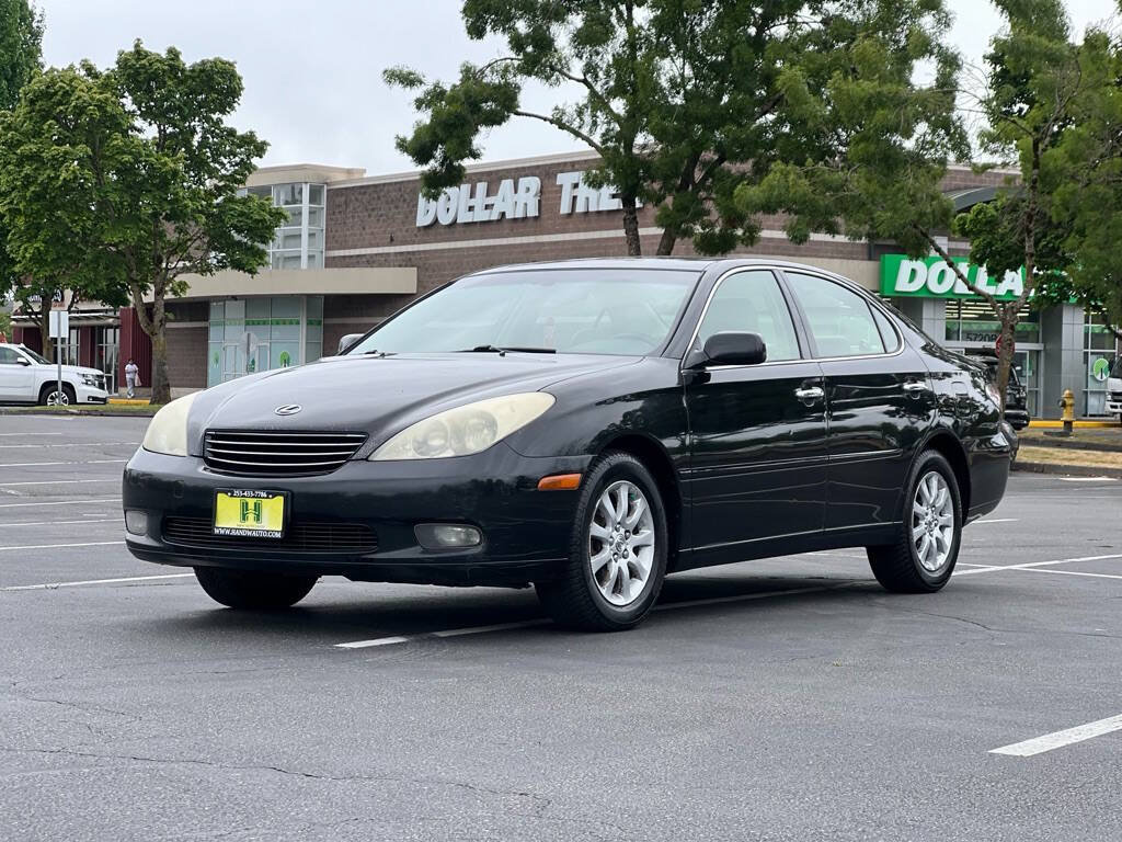 Used 2004 Lexus ES 330 FWD image 1