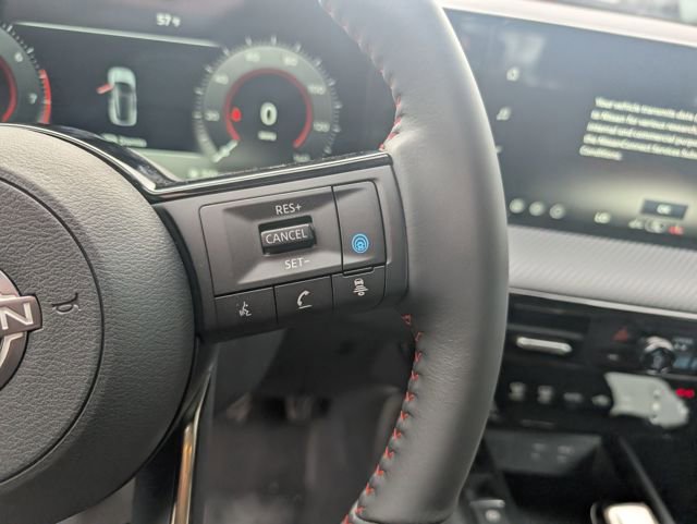 New 2026 Nissan Kicks SR w/ Cold Weather Package image 18