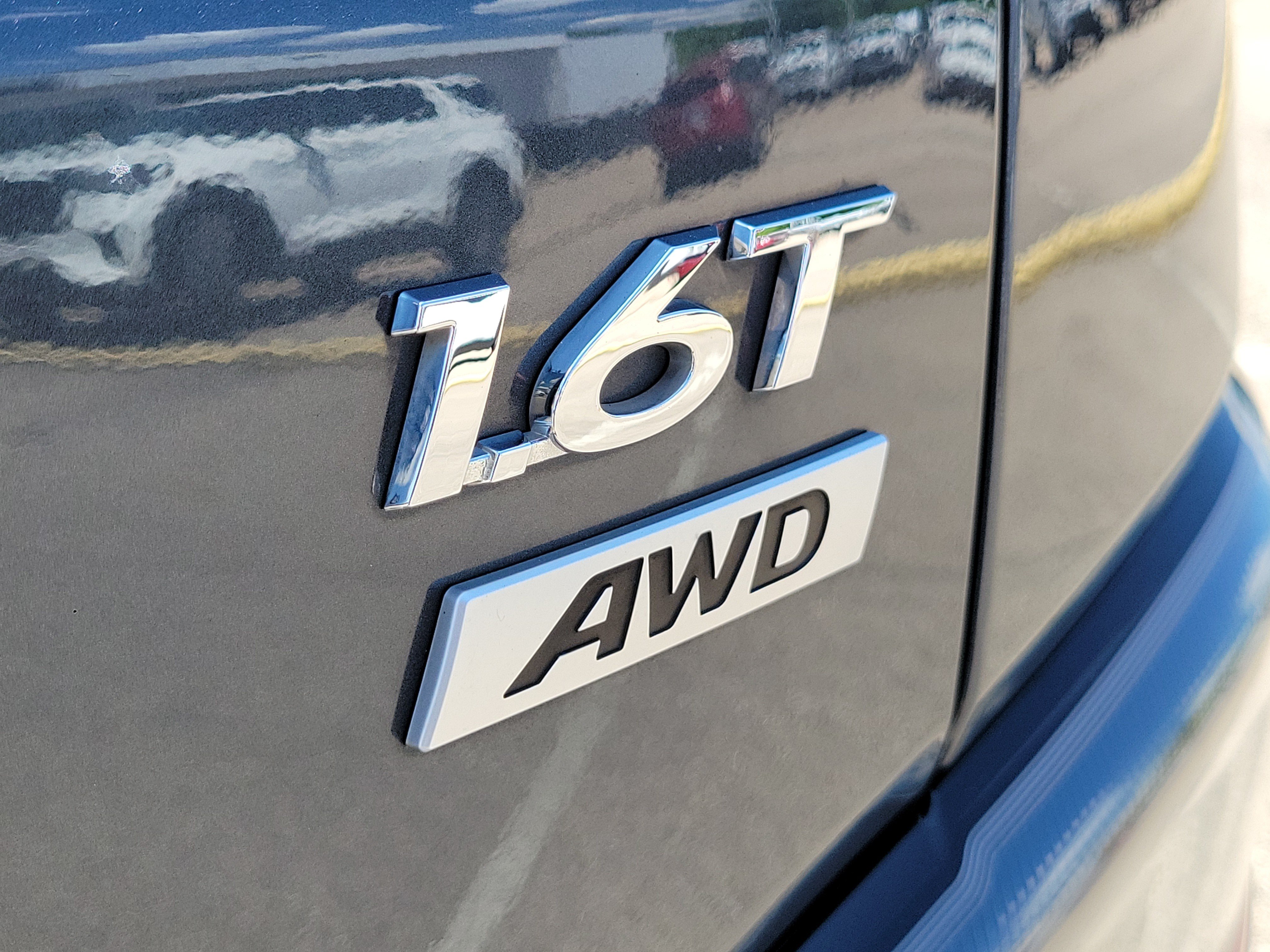 Used 2022 Hyundai Kona N Line w/ Tech Package AWD/4WD image 7