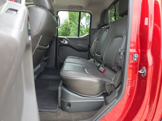 Used 2015 Nissan Frontier PRO-4X w/ Pro-4x Luxury Package AWD/4WD image 22