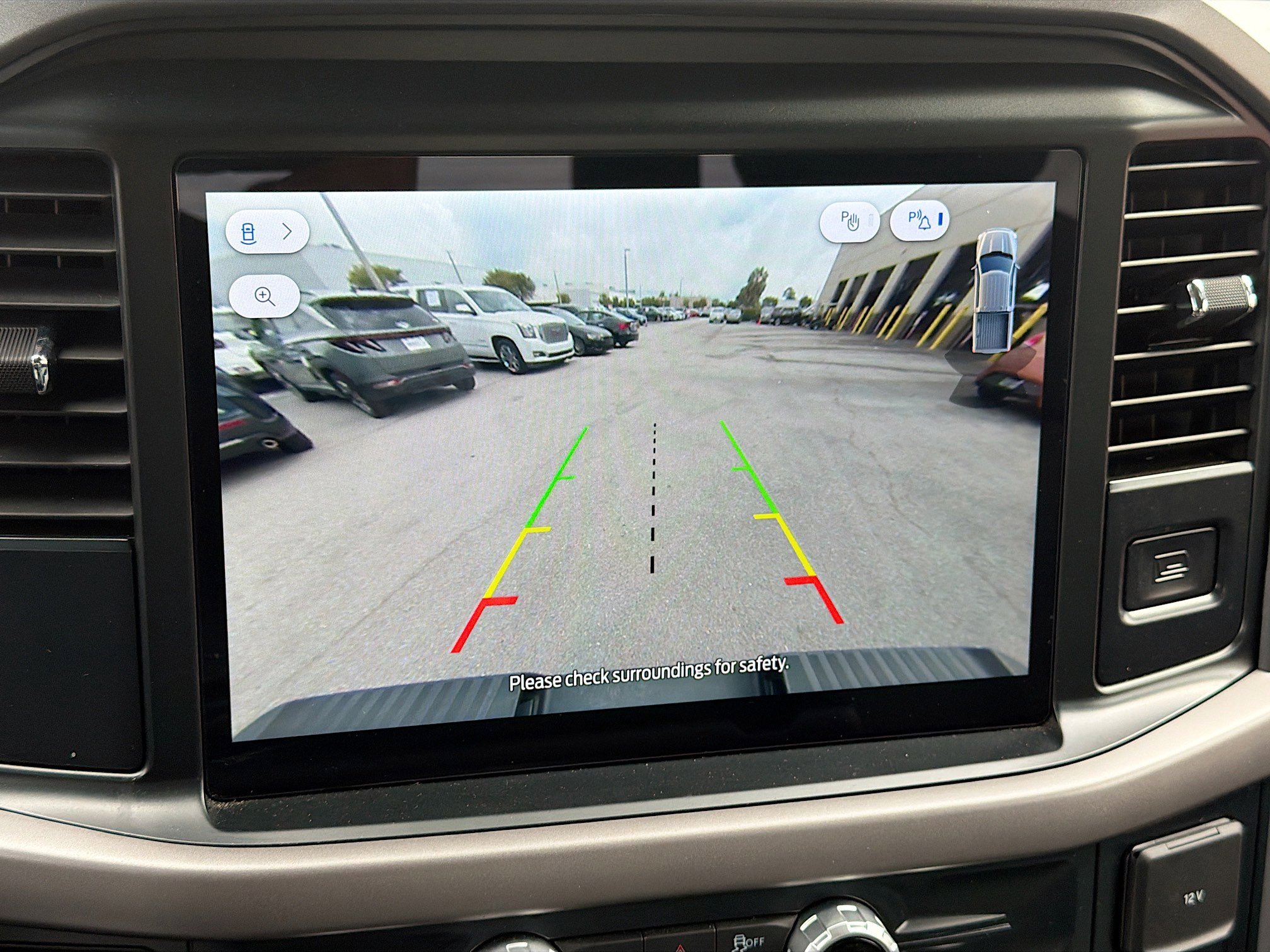 Used 2025 Ford F150 XLT w/ Equipment Group 301A Standard image 30