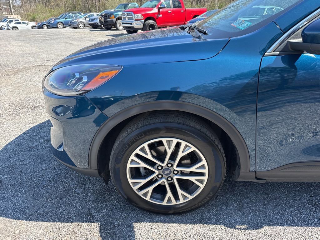 Used 2020 Ford Escape SEL image 6