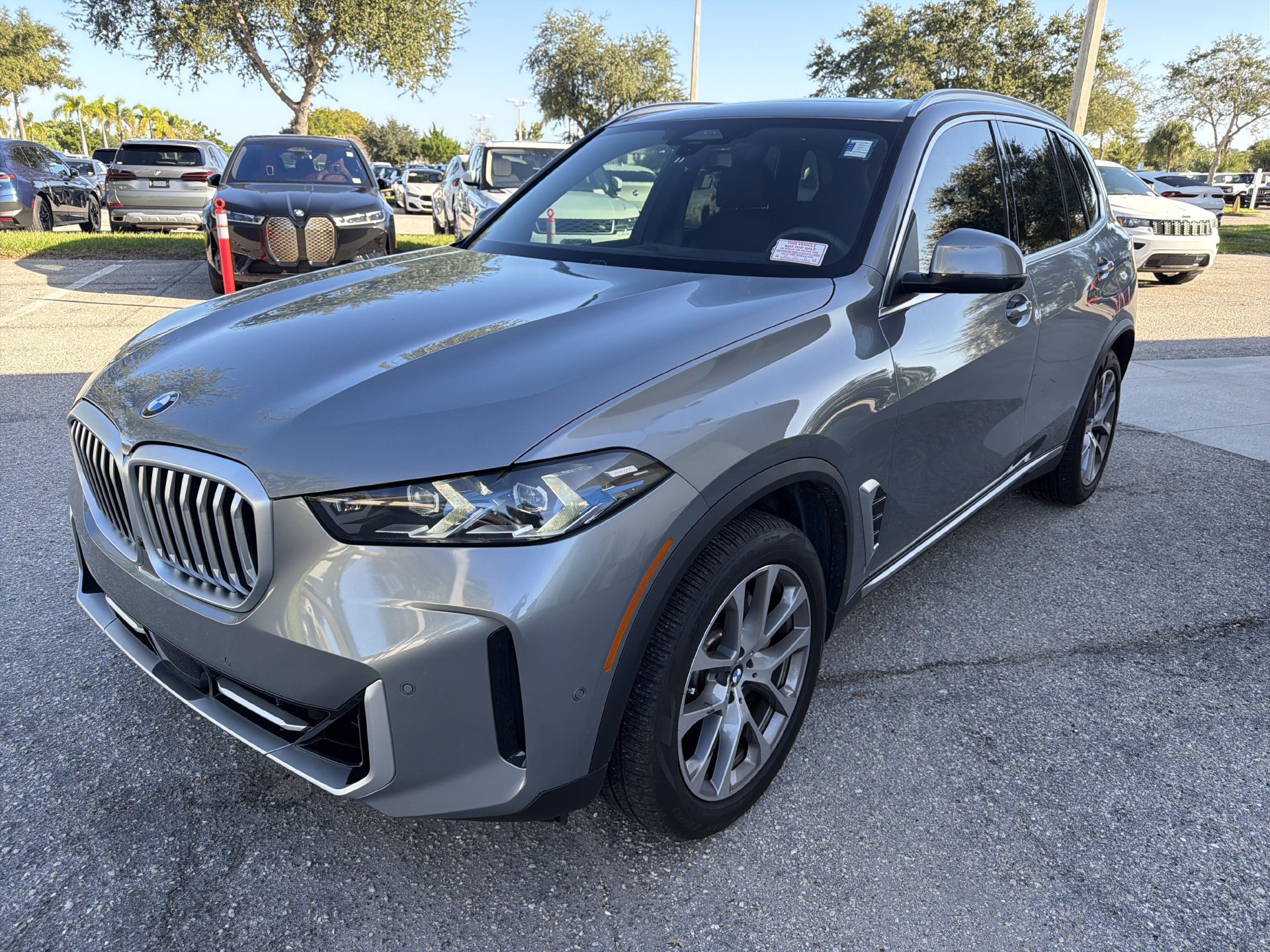 Used 2025 BMW X5 sDrive40i w/ Climate Comfort Package RWD image 7
