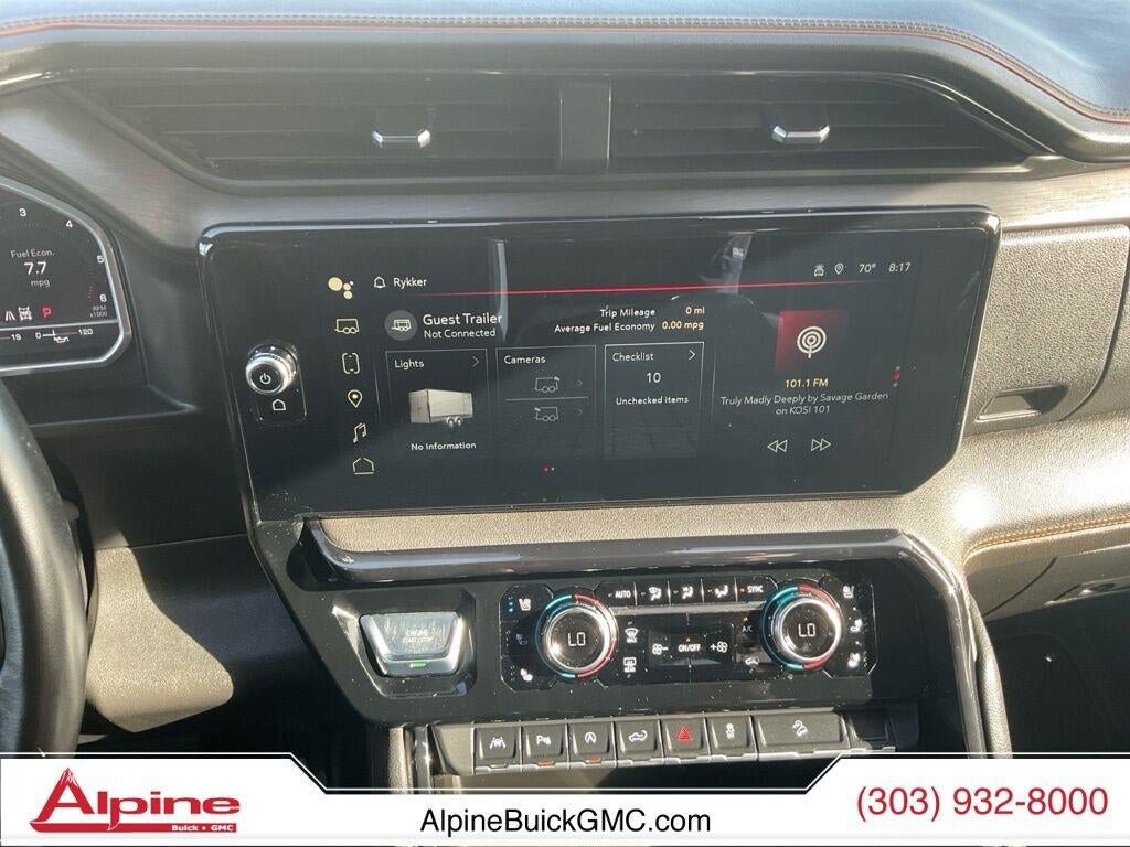 Certified 2024 GMC Sierra 1500 AT4 w/ Technology Package AWD/4WD image 11