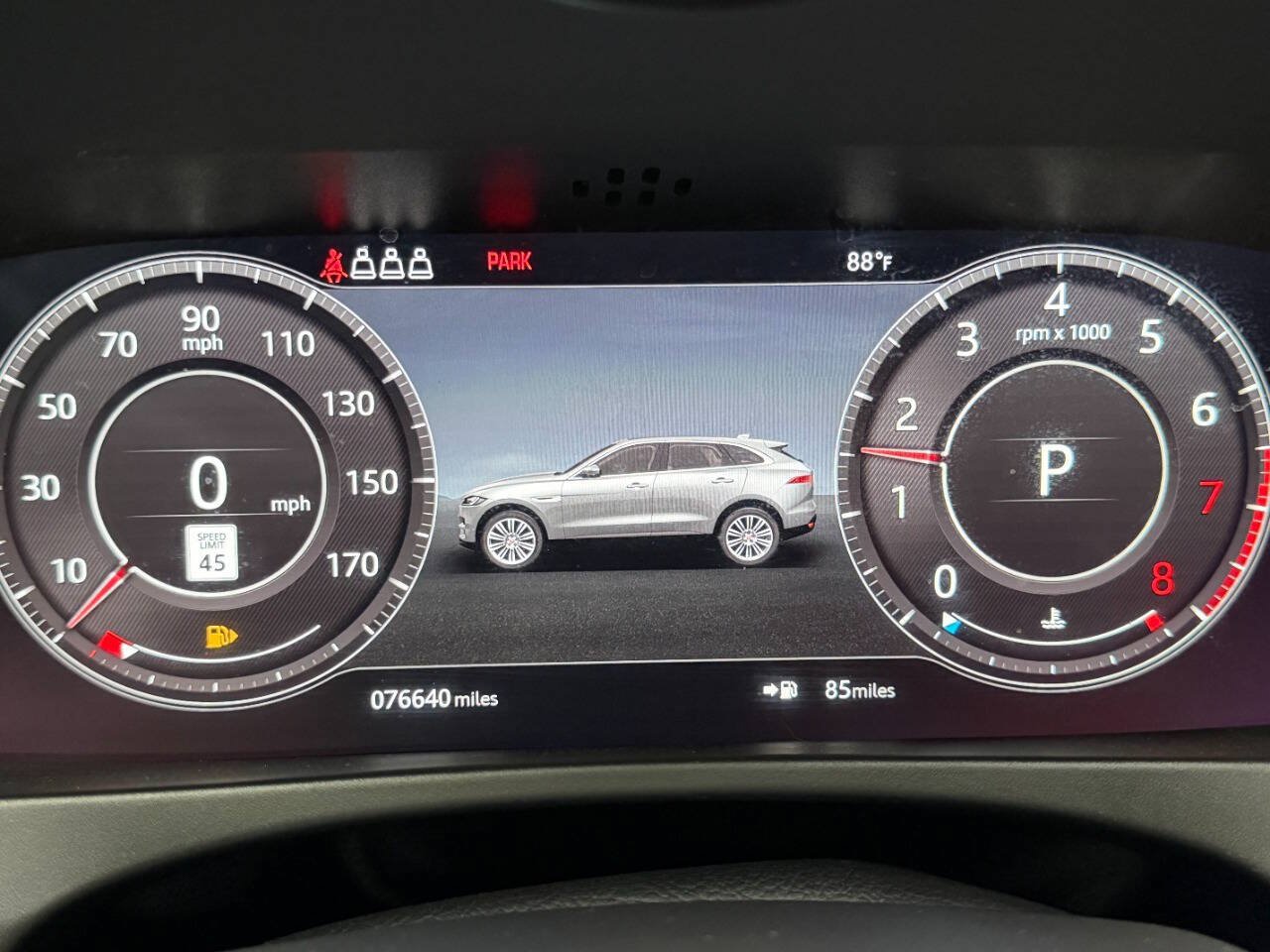 Used 2019 Jaguar F-PACE Prestige AWD/4WD image 25