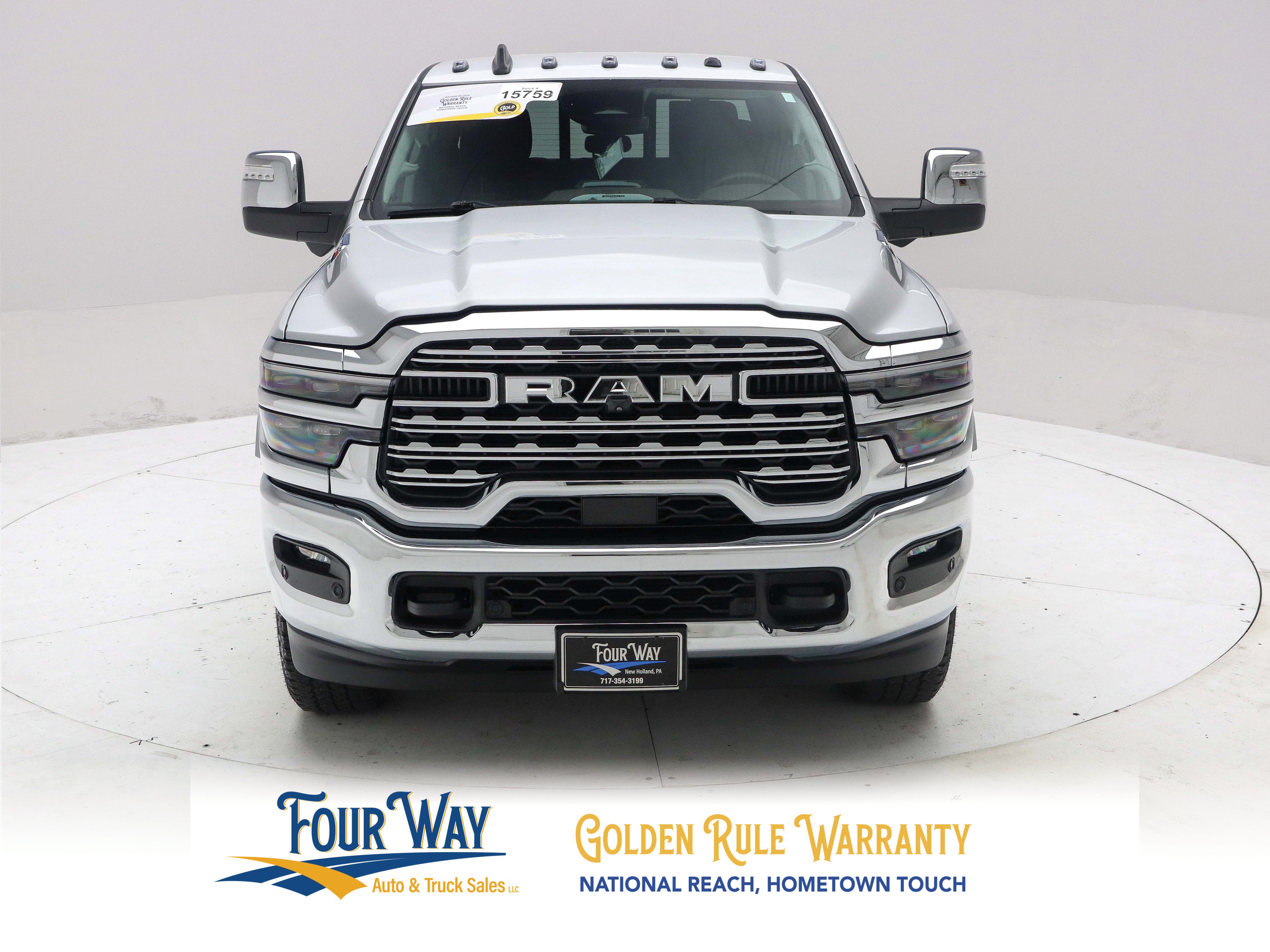 Used 2026 RAM 2500 Limited AWD/4WD image 9