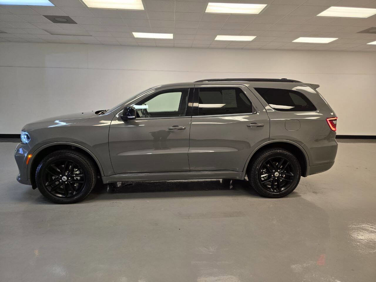 Used 2023 Dodge Durango GT image 5