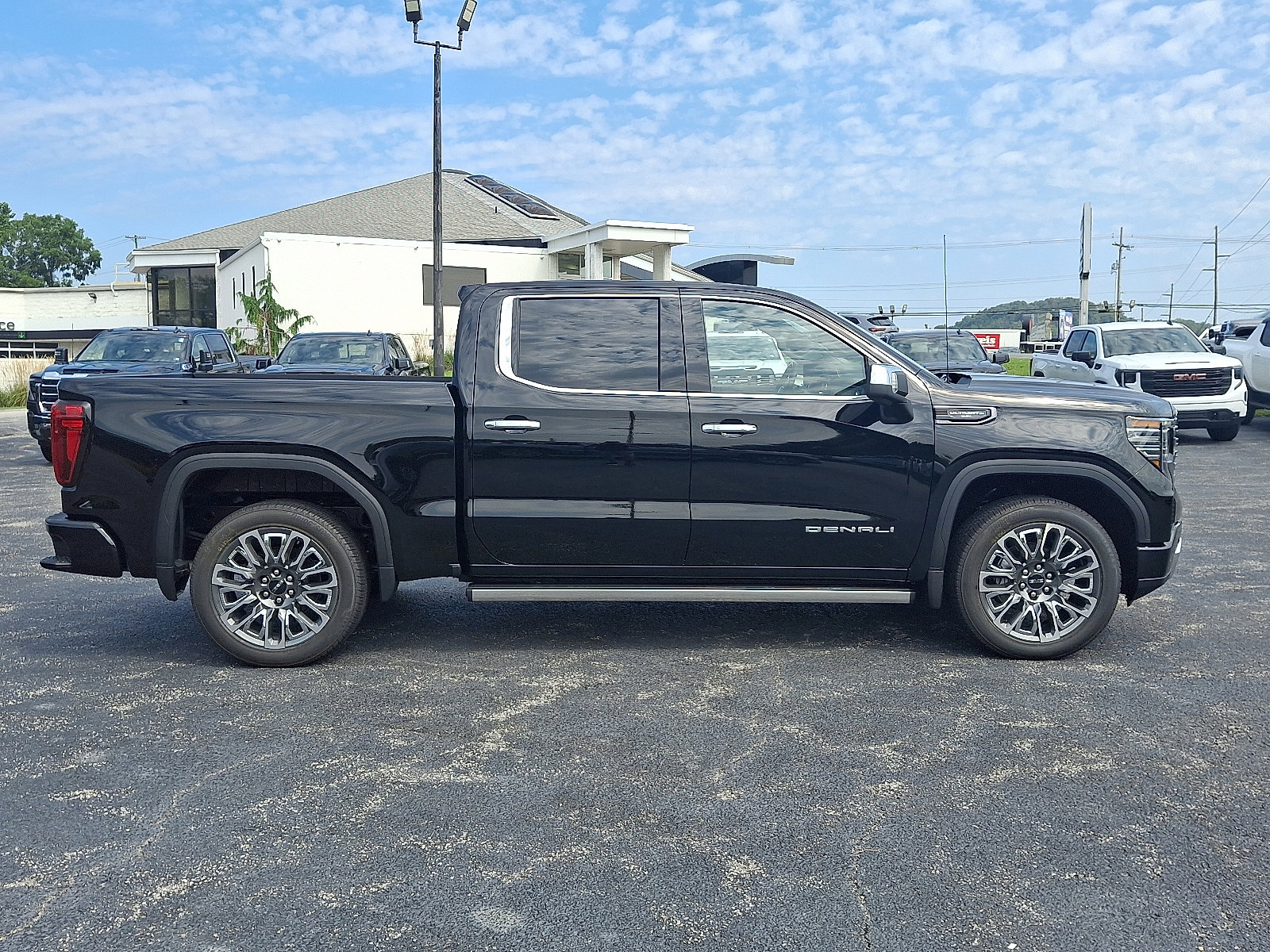 New 2026 GMC Sierra 1500 Denali Ultimate image 8