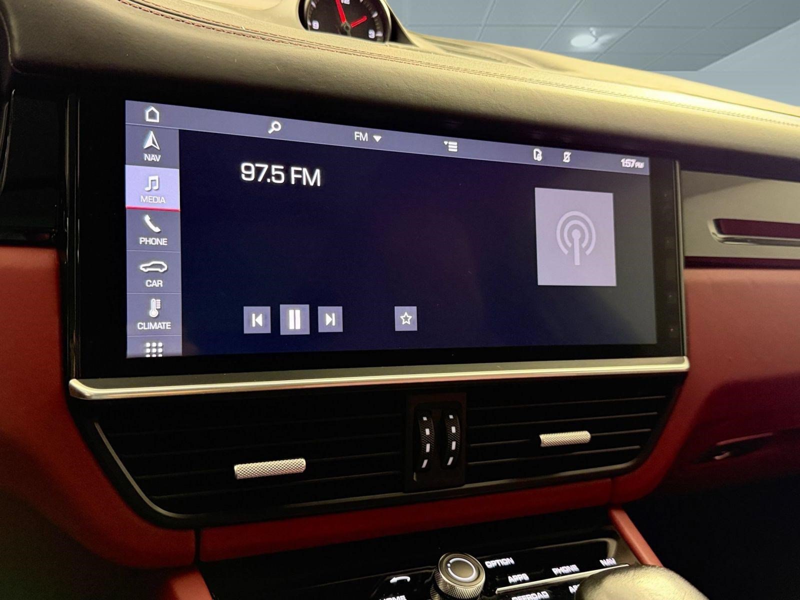 Used 2019 Porsche Cayenne S AWD/4WD image 21
