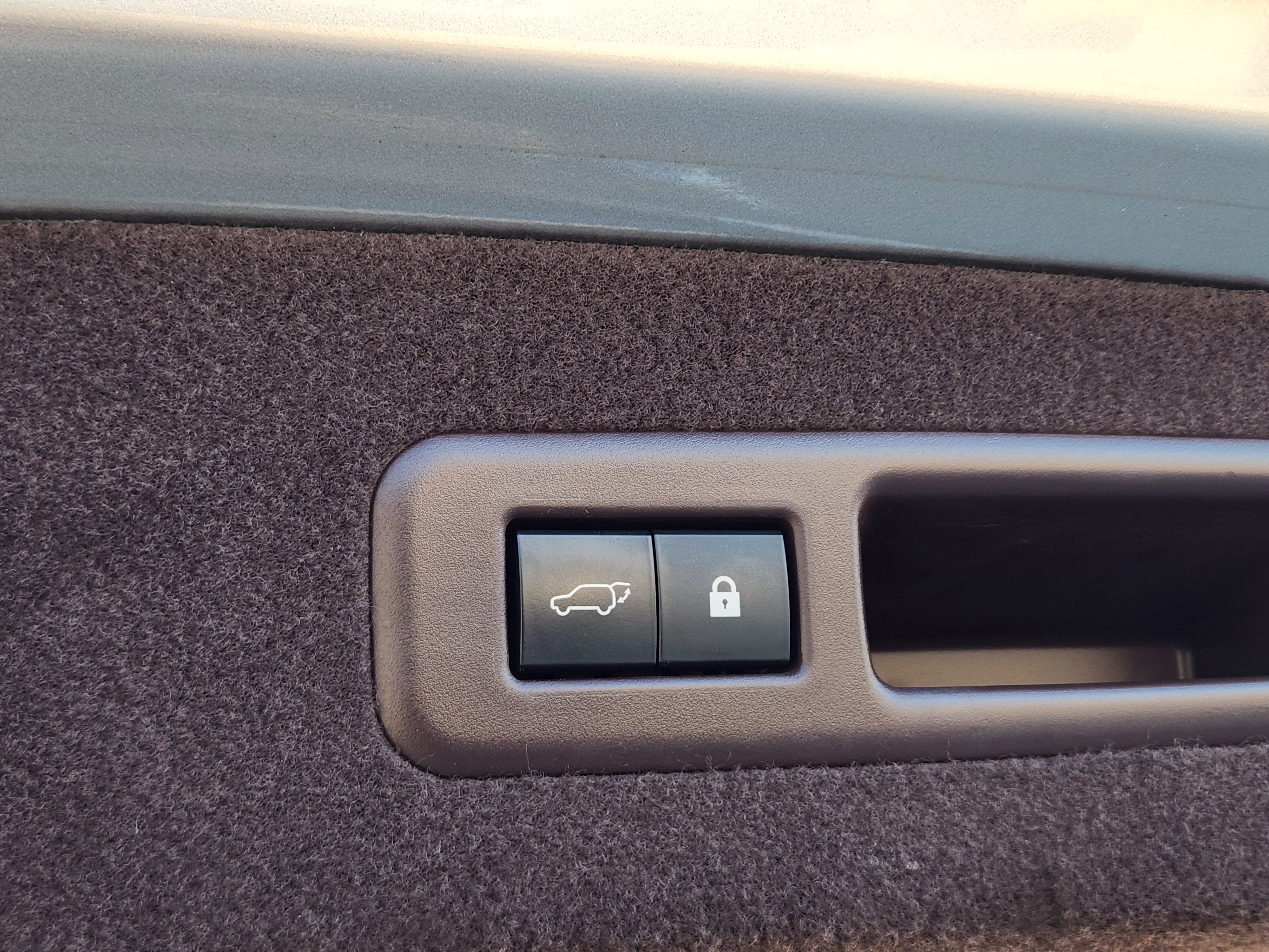 Used 2020 Lexus RX 350L FWD w/ Premium Package image 45