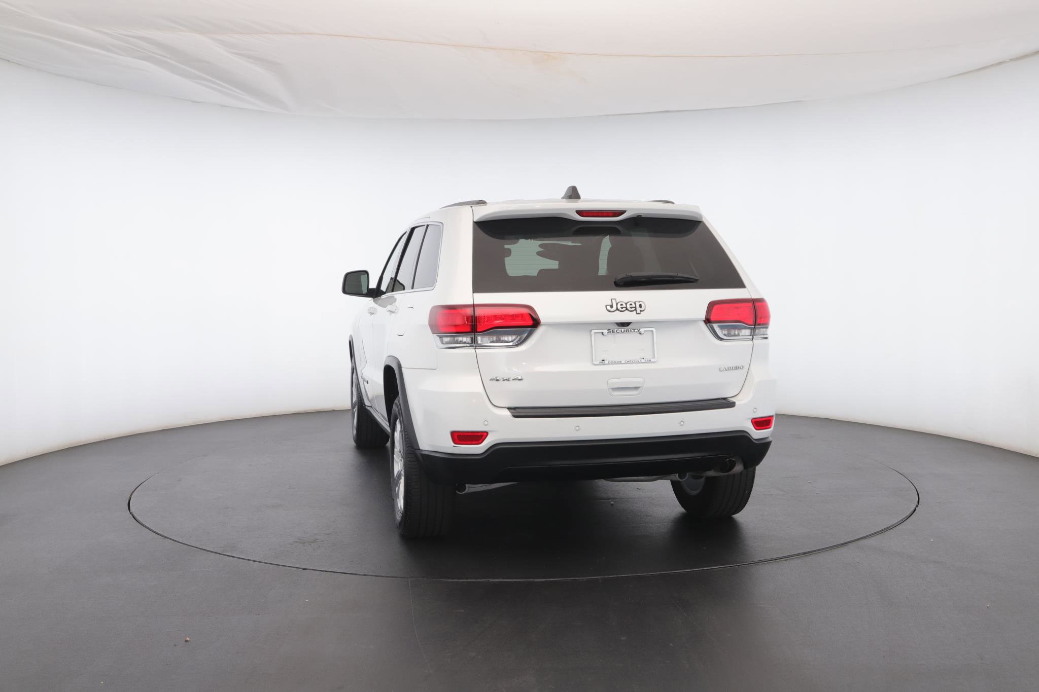 Used 2022 Jeep Grand Cherokee Laredo E image 23