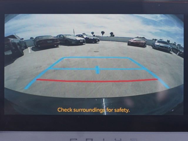 Used 2024 Toyota Prius LE image 17