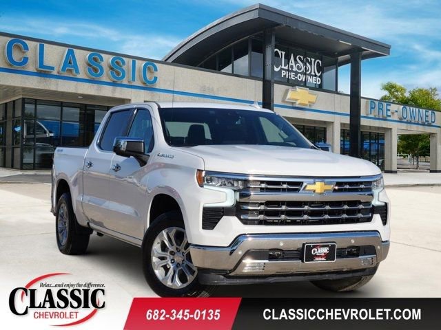 Used 2025 Chevrolet Silverado 1500 LTZ image 1