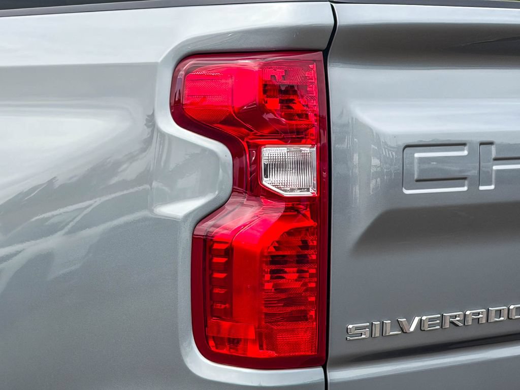Used 2026 Chevrolet Silverado 1500 Custom RWD image 8