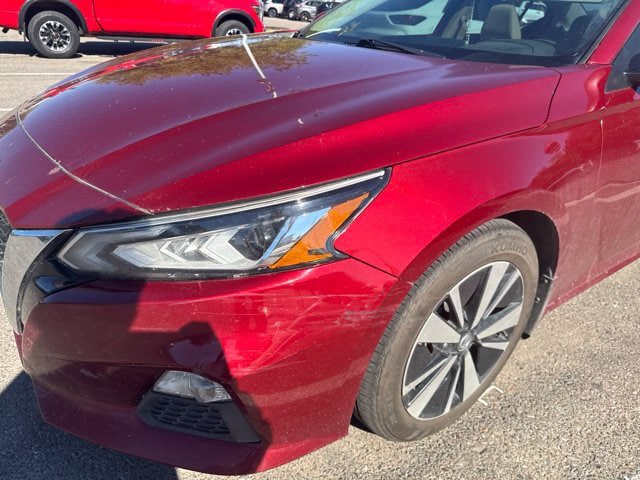 Used 2021 Nissan Altima 2.5 SV w/ SV Premium Package FWD image 18