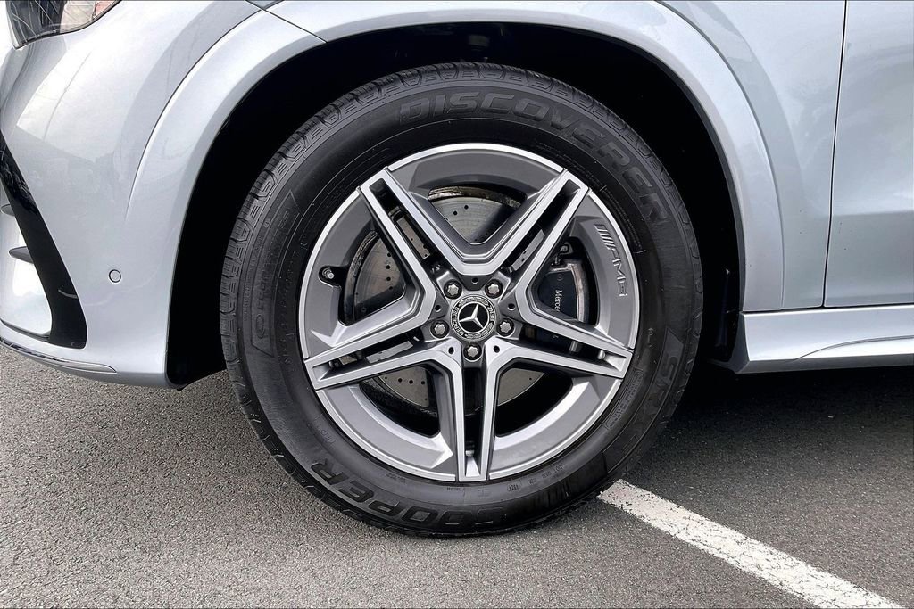 Certified 2025 Mercedes-Benz GLE 450 4MATIC image 8